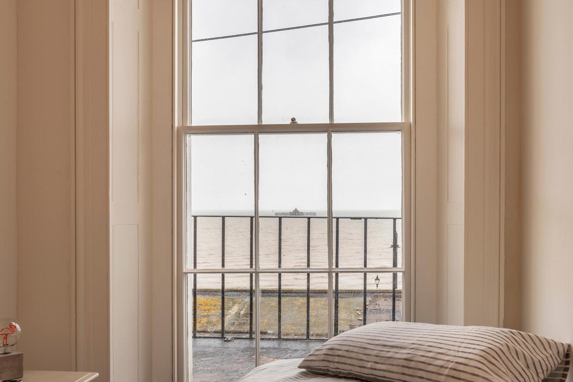 Seaside Bliss - Seafront Apartments Herne Bay Exterior photo